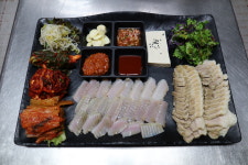 홍밀면옥