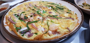 궁중해물손칼국수아구찜