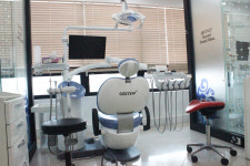 연세크리스탈치과의원