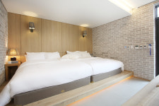 브릭스관광호텔