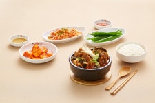 맛나감자탕 모라점