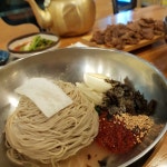 막불감동