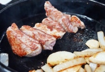 푸줏간생고기점 홍대점