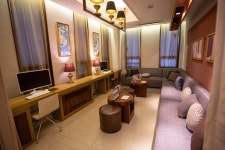 키다리성형외과의원