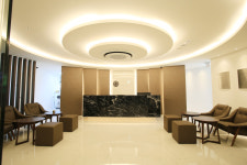 이안맨하튼치과의원