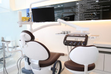 이안맨하튼치과의원