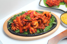 돈통마늘보쌈 포항이동점