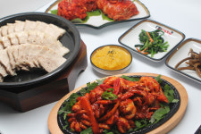 돈통마늘보쌈 포항이동점