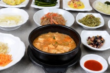 팔공산 엄마밥상 본점