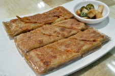 봉평옹심이메밀칼국수