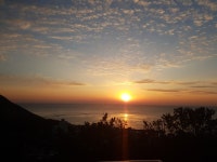 작은창큰풍경카페