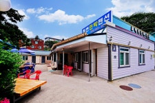 해변민박펜션