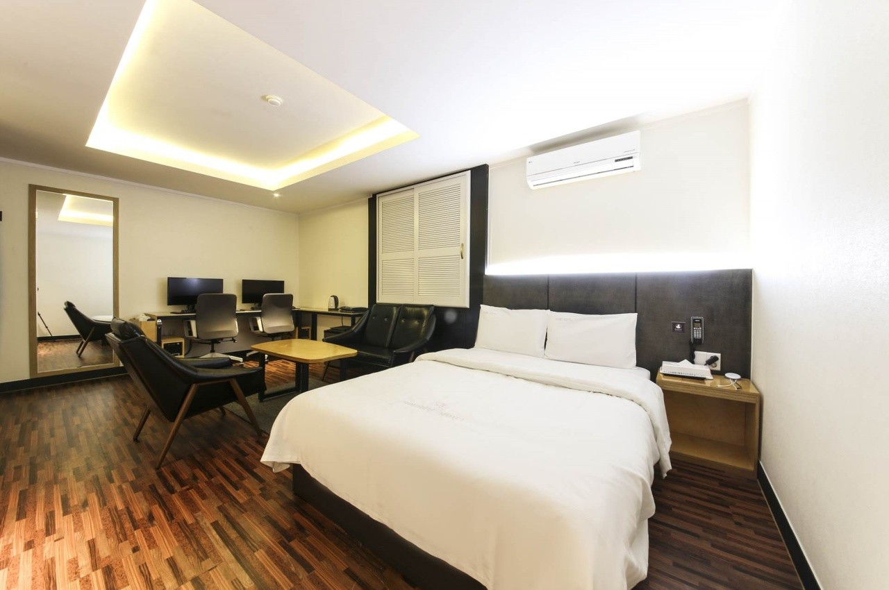 부띠끄모텔 오늘