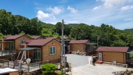 황토구들장펜션
