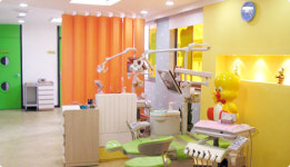 꼬마이치과의원