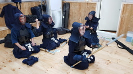 초석검도관