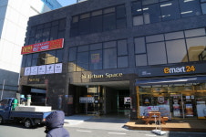 어반공인중개사사무소