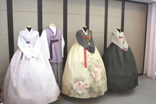 순한복의멋이연이한복