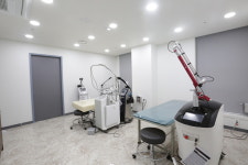 아카데미휴먼피부과의원
