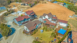 꽃향기가득한펜션