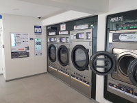 화이트365 수원망포점