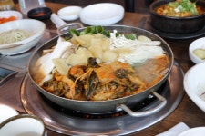 신촌감자탕해물뼈찜