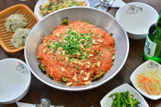 철이네물회전문점