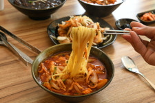 룽성 강릉짬뽕 교동점