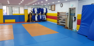 이흥덕유도체육관 노원관