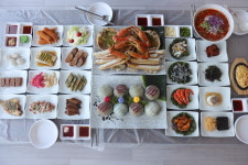 너도대게나도대게 횟집