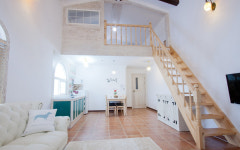 쁘띠프라하펜션2