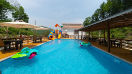 쁘띠프라하펜션2