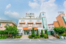 노블펜션