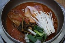 탕가네생고기김치찌개 상동역본점