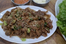 탕가네생고기김치찌개 상동역본점