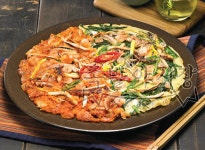 족발야시장&무청감자탕 아산탕정점