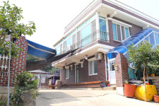 수아네민박