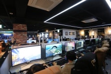 옵티멈존PC방, 코인노래방