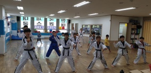 한국체대태권스쿨