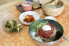고탄막국수