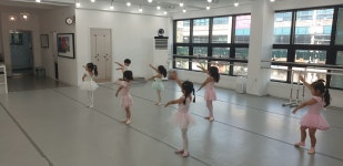 예종리즈발레학원 익산점