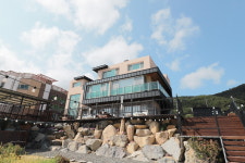 아라누리펜션