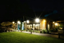 들꽃피는언덕캠핑장