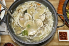 전통우리밀칼국수전문