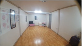 용하민박