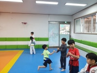 금강체육관