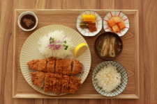 돈미당