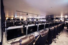 탑플레이스PC방 파주문산점