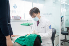 바른탑치과의원