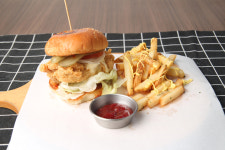 크래프트9펠롱본점 시카고피자&버거